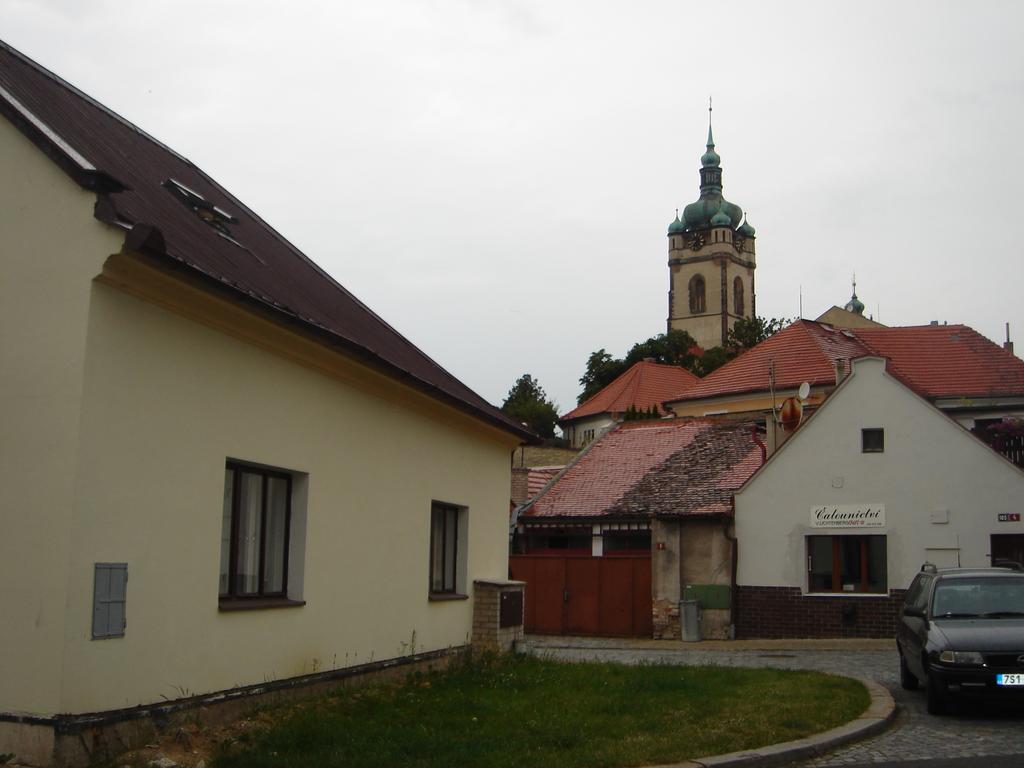 Dům V Podzámčí Apartamento Mělník Exterior foto