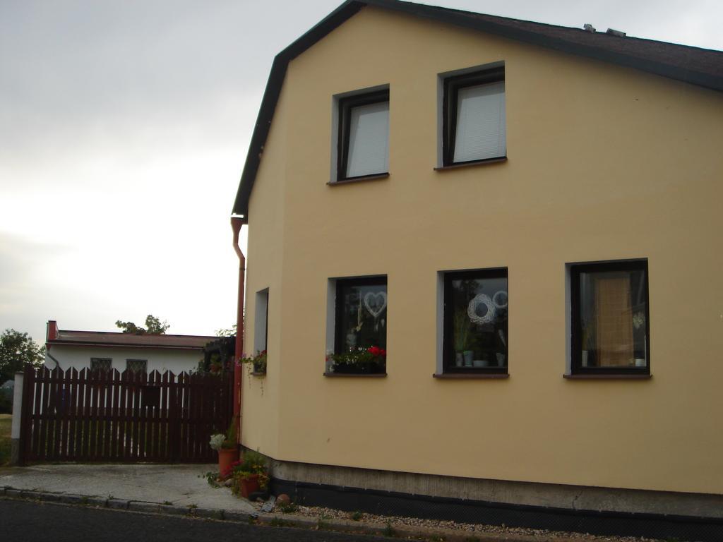 Dům V Podzámčí Apartamento Mělník Exterior foto